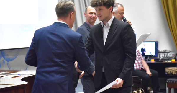 Úspěch v krajském kole SOČ-vítězství v kategorii Elektrotechnika!