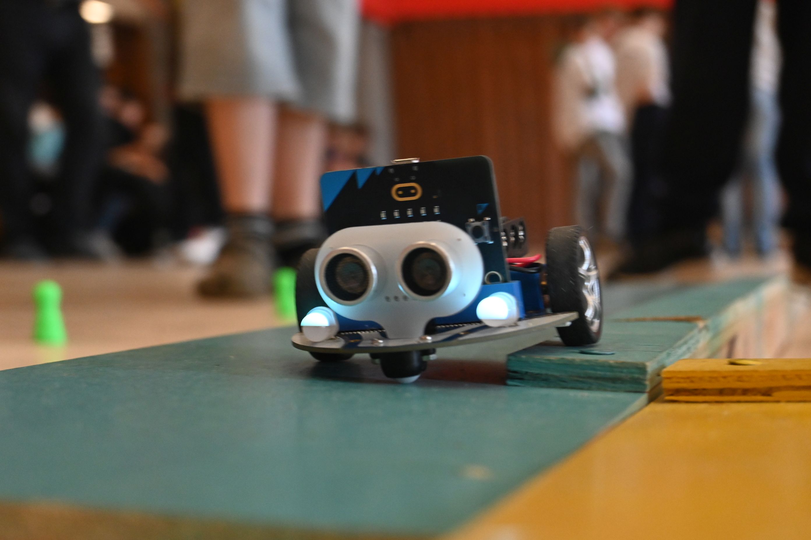 Soutěž micro:bit 2025 přilákala mladé programátory z Kutnohorska a Kolína
